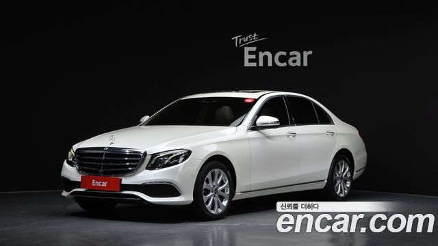 2020 Mercedes-Benz E-Class, VIN WDDZF4KB7LA713543