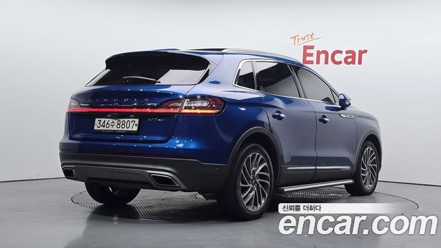 2020 Lincoln Nautilus, VIN 2LMPJ8KP2LBL12957
