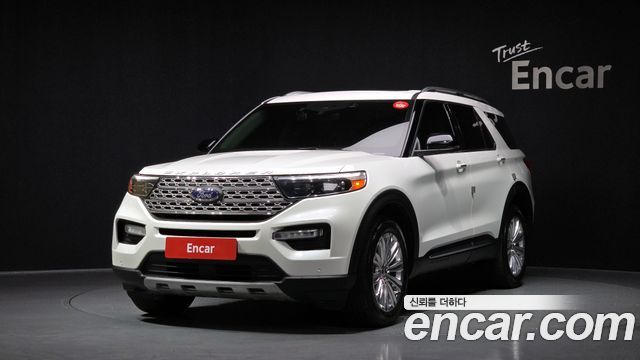 2021 Ford Explorer, VIN 1FMSK8FH0MGC27230