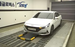 2023 Hyundai Avante, VIN KMHLM41EEPU356153
