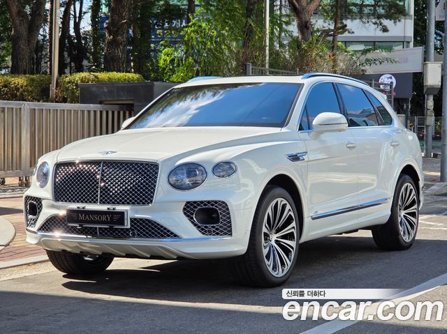 2021 Bentley Bentayga, VIN SJAAM14VXMC036207