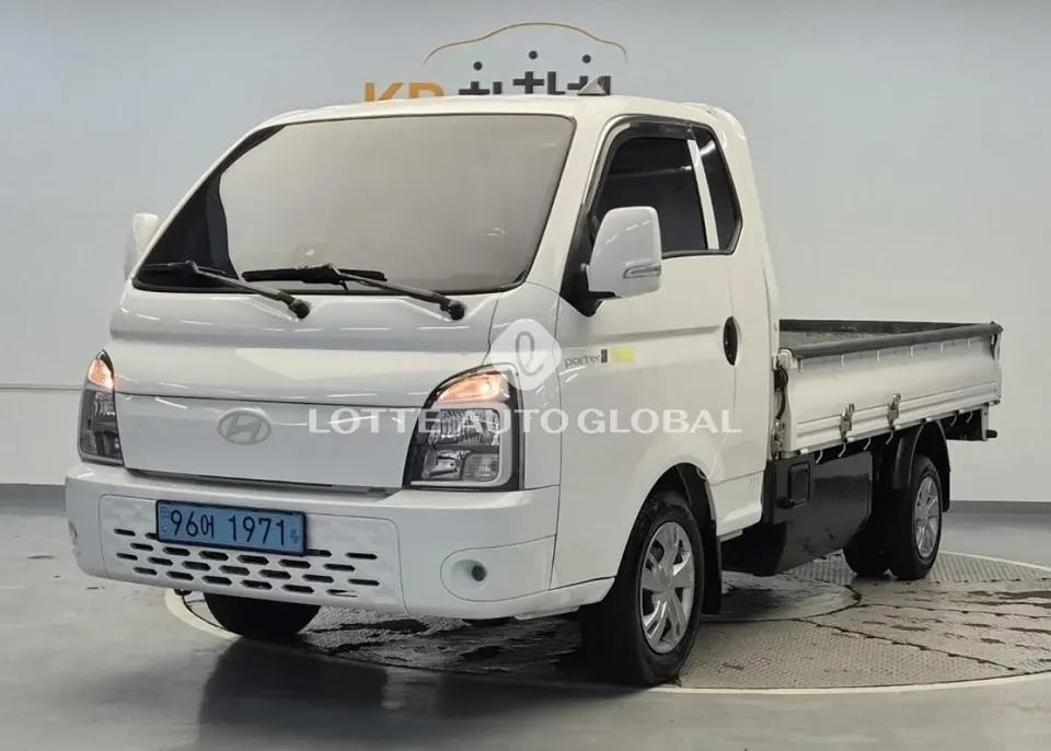 2025 Hyundai Porter, VIN KMFZCZ7NFSU083471