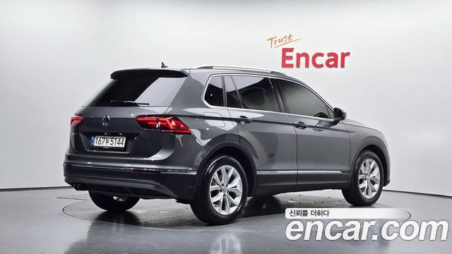 2020 Volkswagen Tiguan, VIN WVGZZZ5NZLW404191