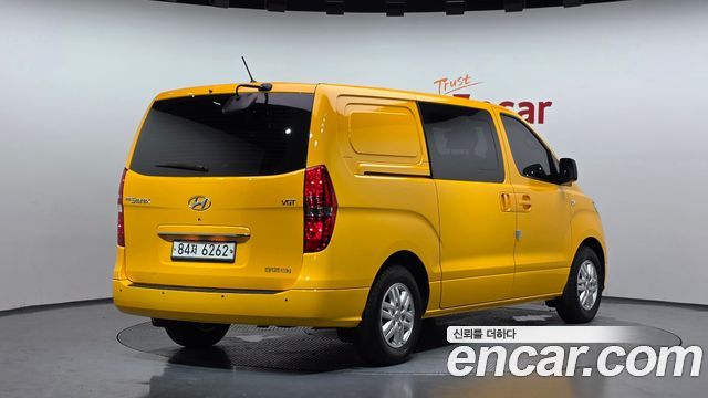 2021 Hyundai Starex, VIN KMFWBX7KBMU153470