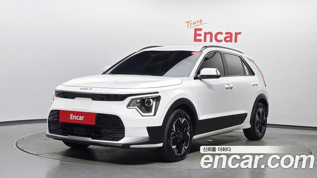 2024 Kia Niro, VIN KNACP811FRA042229