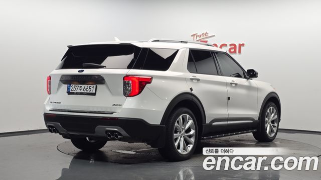 2022 Ford Explorer, VIN 1FM5K8HC1NGB06772