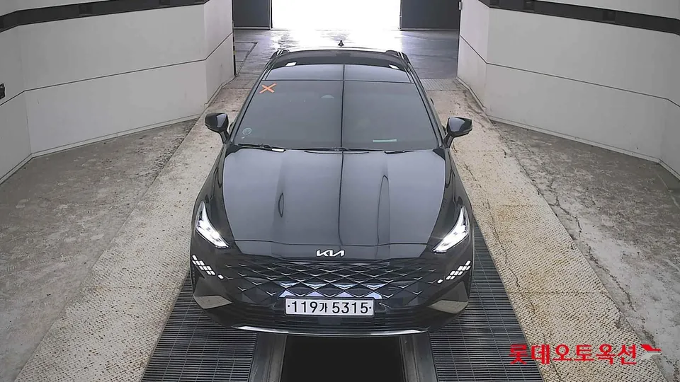 2023 Kia K8, VIN KNAM641BBPA048680