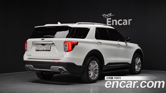 2020 Ford Explorer, VIN 1FMSK8FH2LGB98795
