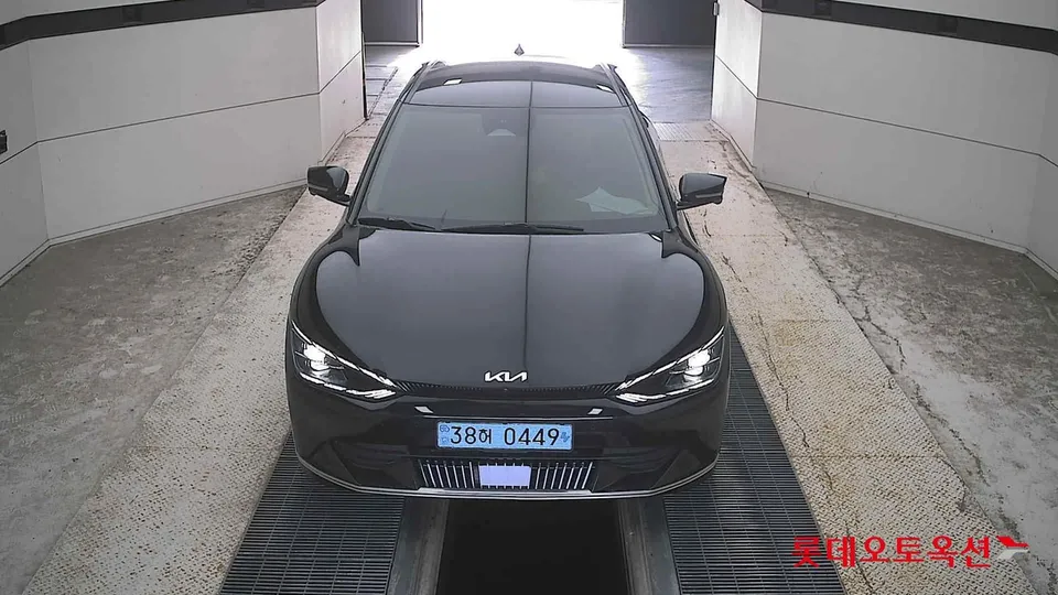 2023 Kia EV6, VIN KNAC381CPPA100688