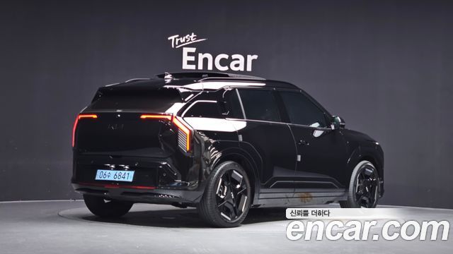 2025 Kia EV3, VIN KNAFE81AFSS001116