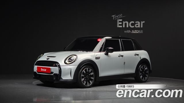 2022 Mini Cooper, VIN WMW61DK01N2P84760