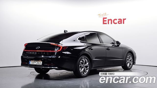 2022 Hyundai Sonata, VIN KMHL141EBNA177612