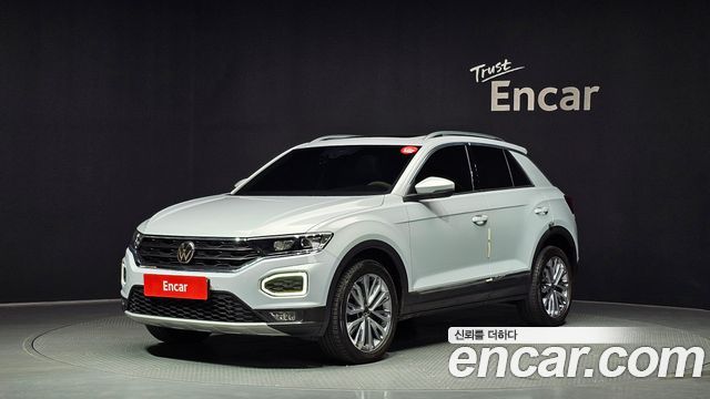 2021 Volkswagen T-Roc, VIN WVGZZZA1ZMV029317
