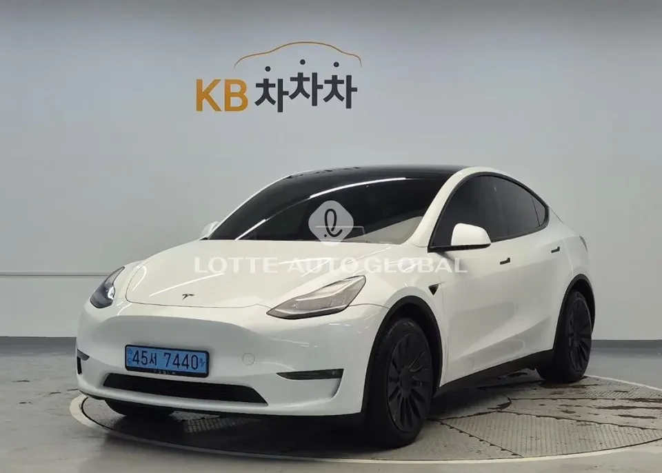 2021 Tesla Model Y, VIN 5YJYGDEE9MF162209
