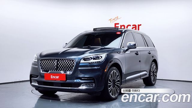 2022 Lincoln Aviator, VIN 5LM5J9XCXNGL09733