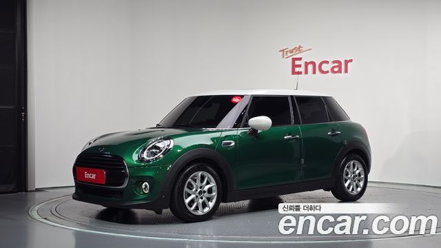 2021 Mini Cooper, VIN WMWXV7103M2N91763