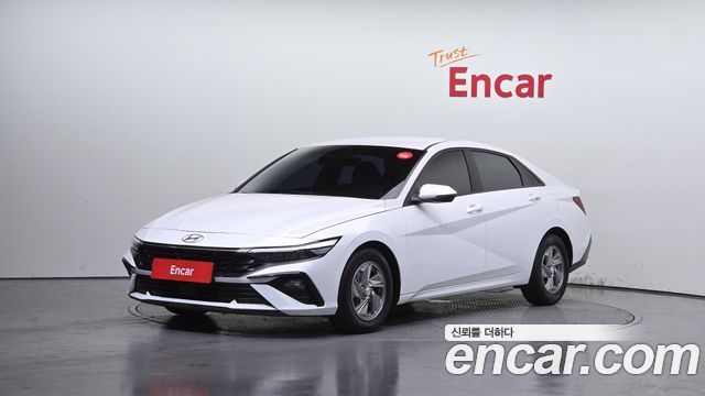 2024 Hyundai Avante, VIN KMHLM41EERU584328