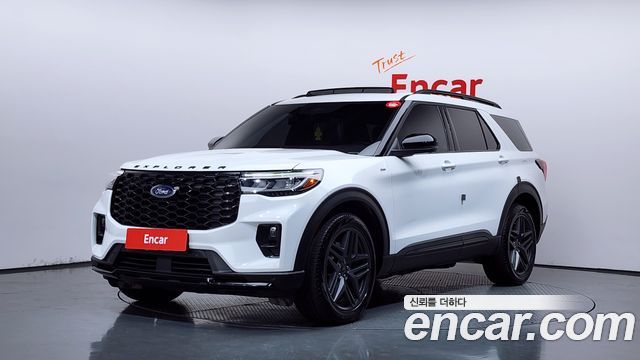 2025 Ford Explorer, VIN 1FMUK8KH5SGA73058