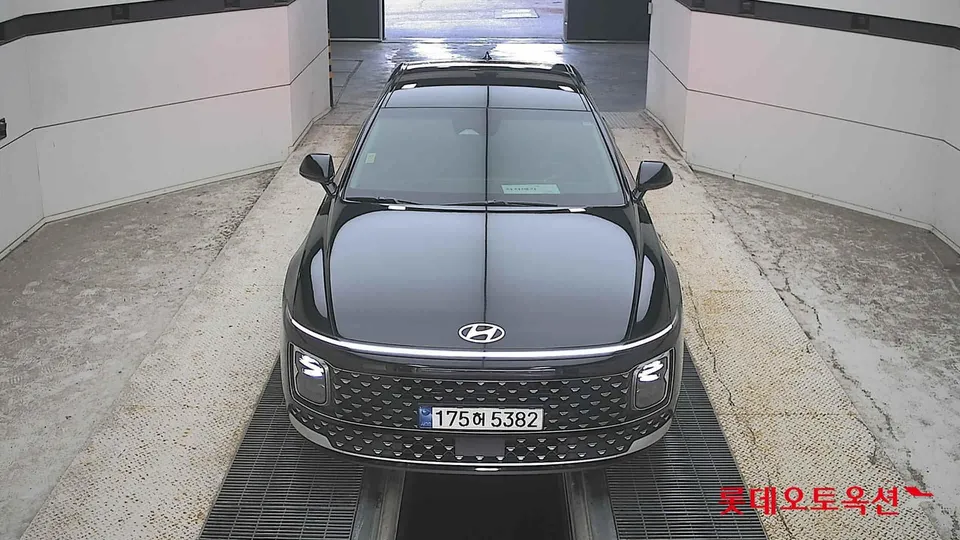 2023 Hyundai Grandeur, VIN KMHN1411BPA020975