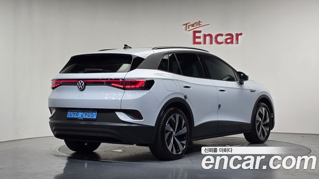 2023 Volkswagen ID.4, VIN WVGZZZE2ZPE049350