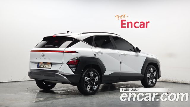 2024 Hyundai Kona, VIN KMHHE811GRU043657