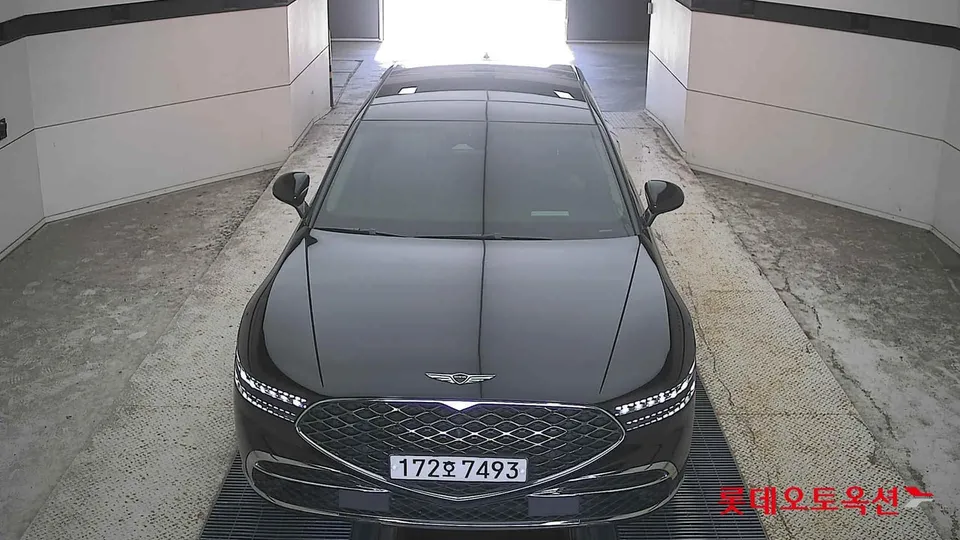 2023 Genesis G90, VIN KMTFE11DDPU029339