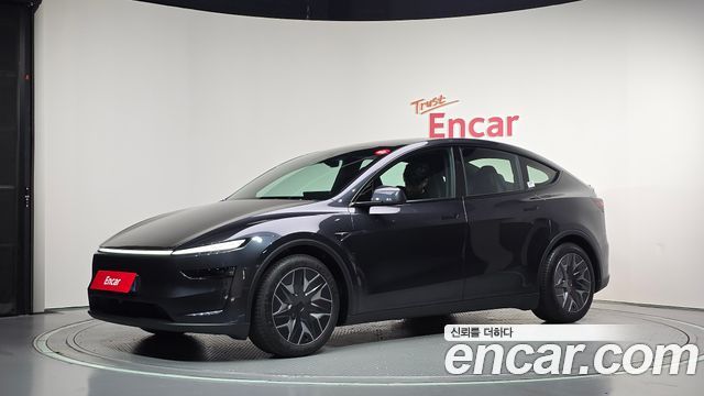 2026 Tesla Model Y, VIN LRWYGCEKXTC925797