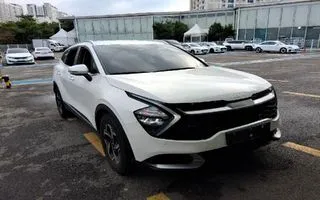 2022 Kia Sportage, VIN KNAPV81CBNK024047