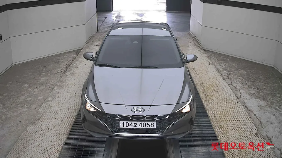 2021 Hyundai Avante, VIN KMHLL41EEMU036254