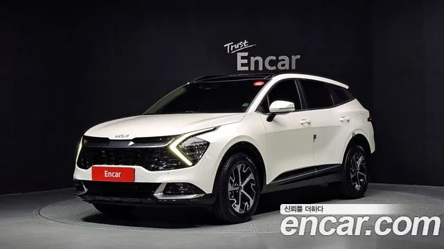 2022 Kia Sportage, VIN KNAPW81GBNK028350