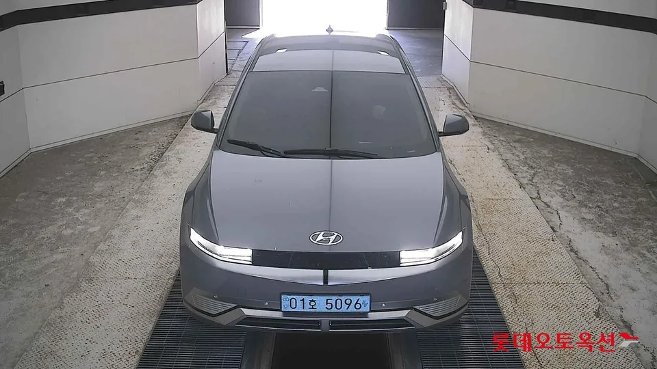 2022 Hyundai Ioniq 5, VIN KMHKR81AFNU106797