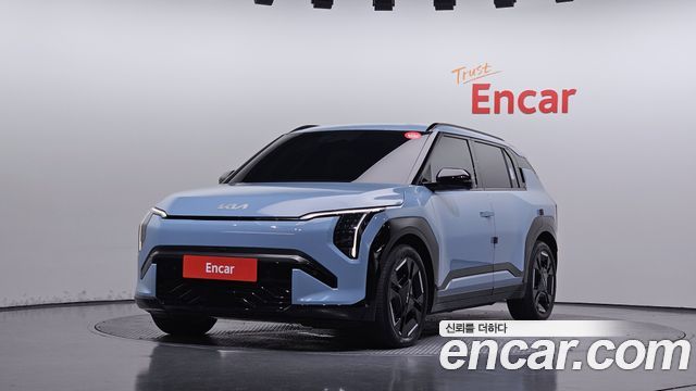 2025 Kia EV3, VIN KNAFE81AFSS006713
