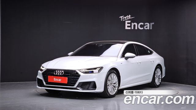 2021 Audi A7, VIN WAUZZZF27MN082602