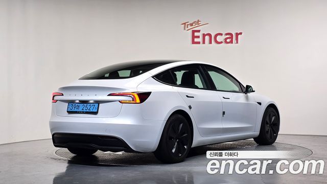 2024 Tesla Model 3, VIN LRW3E7FS0RC128862