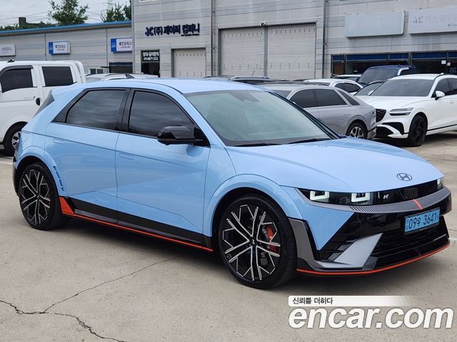 2024 Hyundai Ioniq 5, VIN KMHKN818PRU000233