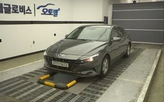 2022 Hyundai Avante, VIN KMHLM41EENU309483