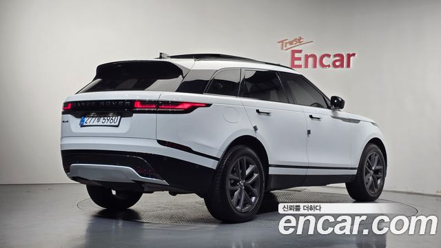 2026 Land Rover Range Rover Velar, VIN SALYA2BX2TA819847