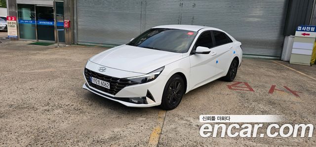 2022 Hyundai Avante, VIN KMHLR41EENU252354