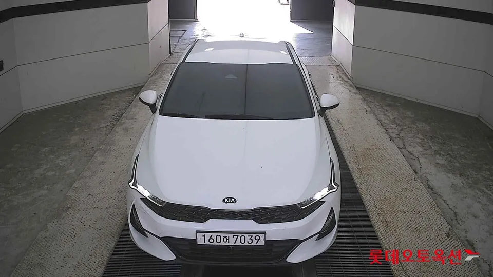 2021 Kia K5, VIN KNAG241ABMA146234