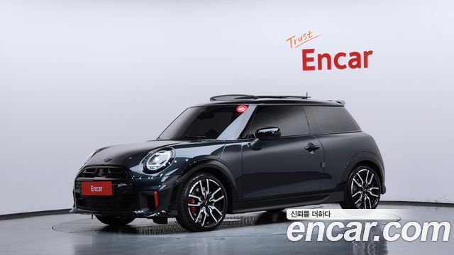 2026 Mini Cooper, VIN WMW31GD04T2Y44724