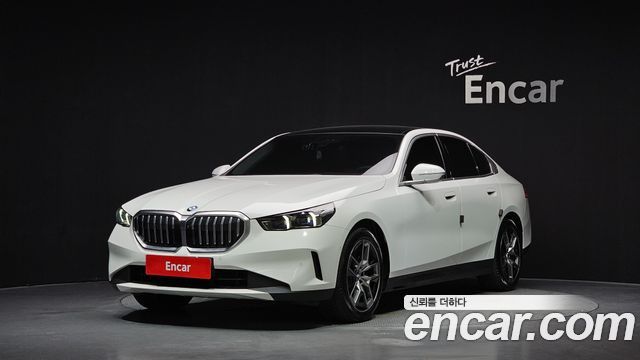 2024 BMW 5-Series, VIN WBA51FL05RCS47315