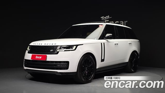2025 Land Rover Range Rover, VIN SALKA9B43SA260960