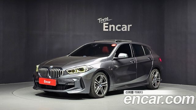 2021 BMW 1-Series, VIN WBA7L7106M7J79250