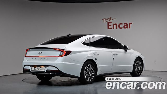 2021 Hyundai Sonata, VIN KMHL341JBMA015698