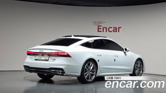 2020 Audi A7, VIN WAUZZZF20LN092113