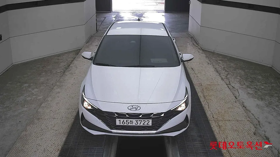 2022 Hyundai Avante, VIN KMHLM41EENU258259