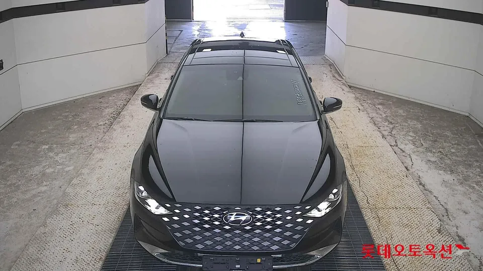 2023 Hyundai Grandeur, VIN KMHF241NBPA515834