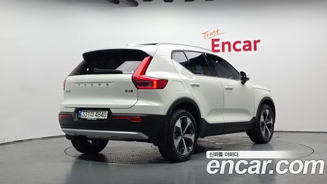 2024 Volvo XC40, VIN YV1XZK923R2342753