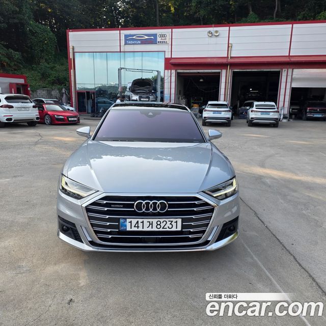 2020 Audi A8, VIN WAUZZZF88LN010262