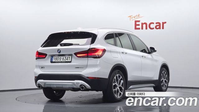 2021 BMW X1, VIN WBA31AD08M5S05386